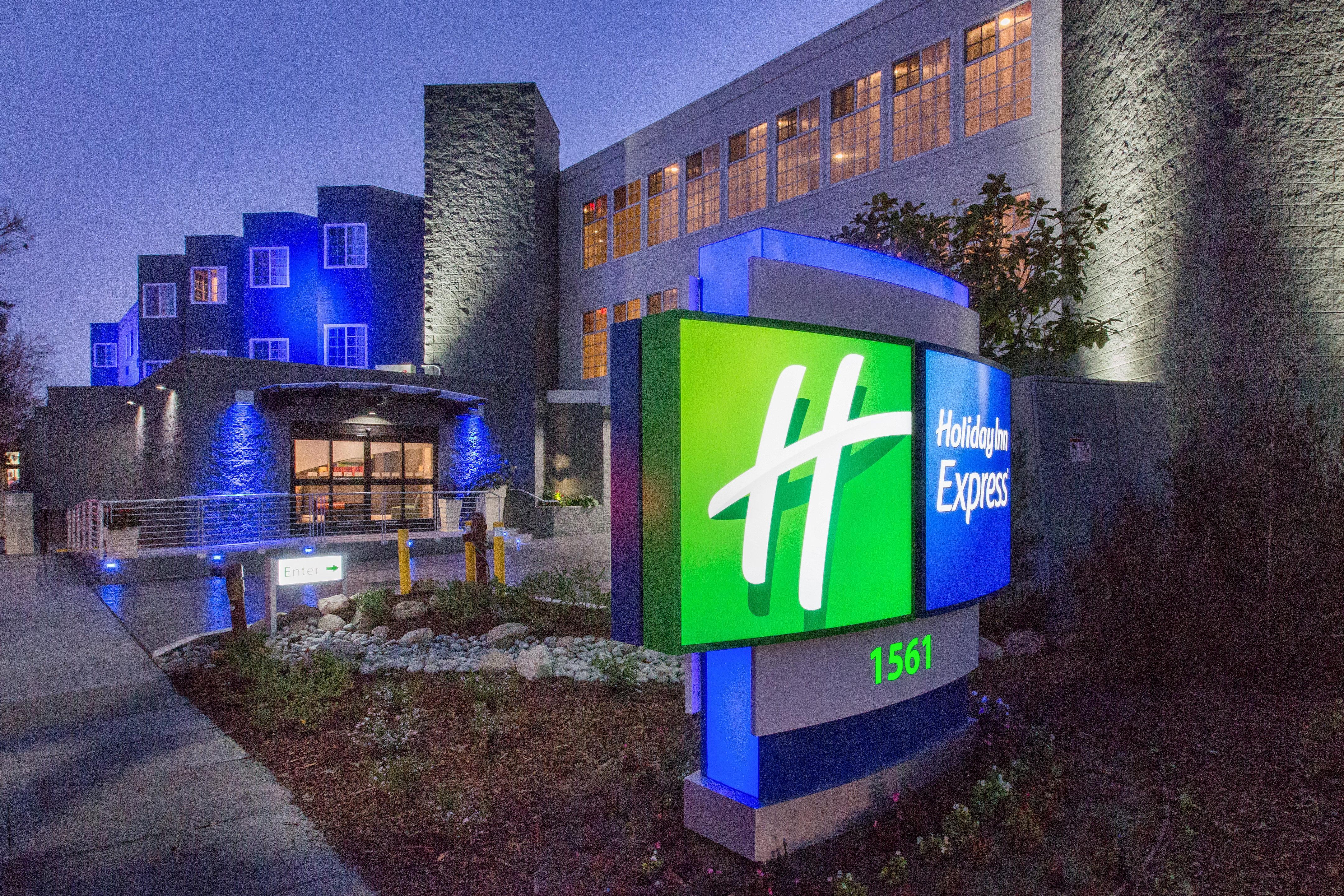 Holiday Inn Express Mountain View South Palo Alto By Ihg Exterior photo